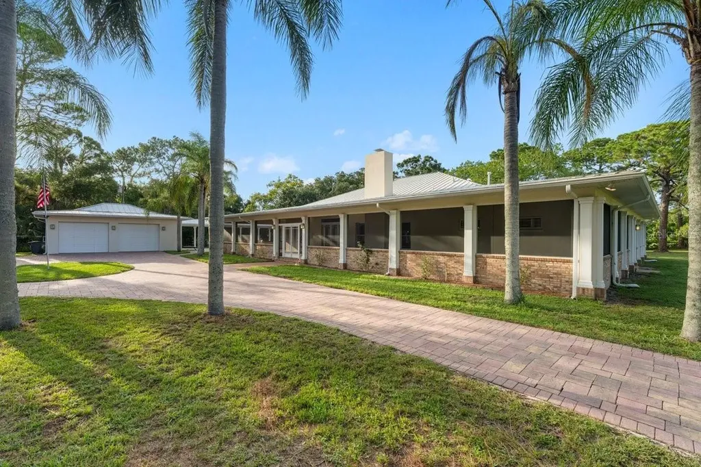 2659 Pioneer Trail New Smyrna Beach FL 32168