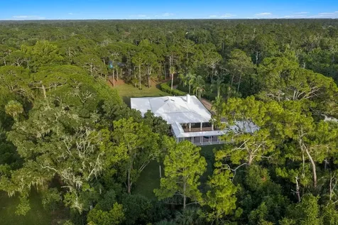 2659 Pioneer Trail New Smyrna Beach FL 32168
