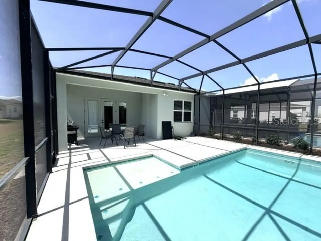 1647 Key Bay Trail Kissimmee FL 34747