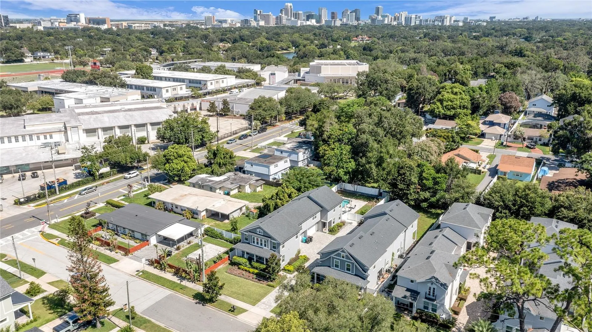 1211 E Muriel Street Orlando FL 32806