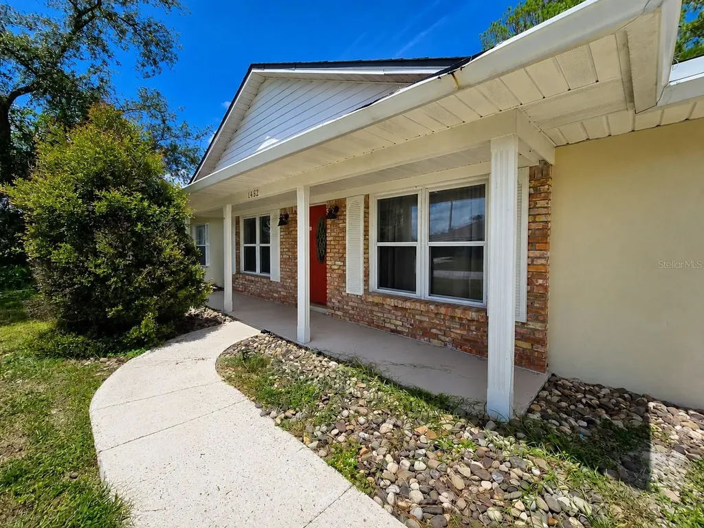 1432 Landover Avenue Deltona FL 32725