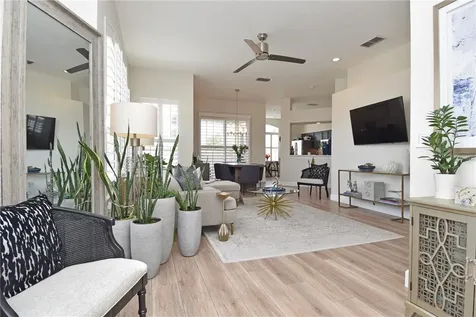 6919 Della Drive Orlando FL 32819