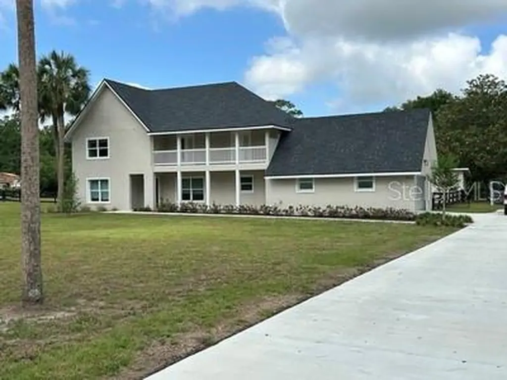 8422 NW 2nd Street Ocala FL 34482