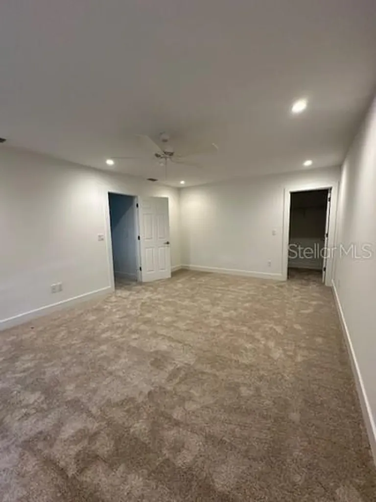8422 NW 2nd Street Ocala FL 34482