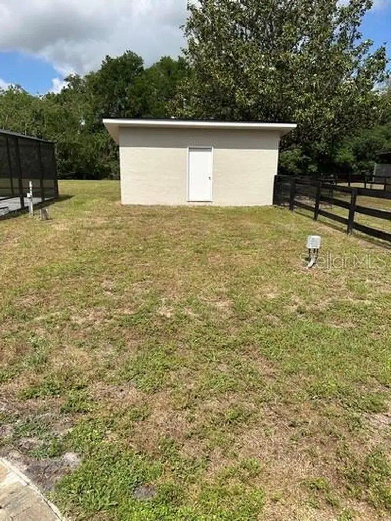 8422 NW 2nd Street Ocala FL 34482