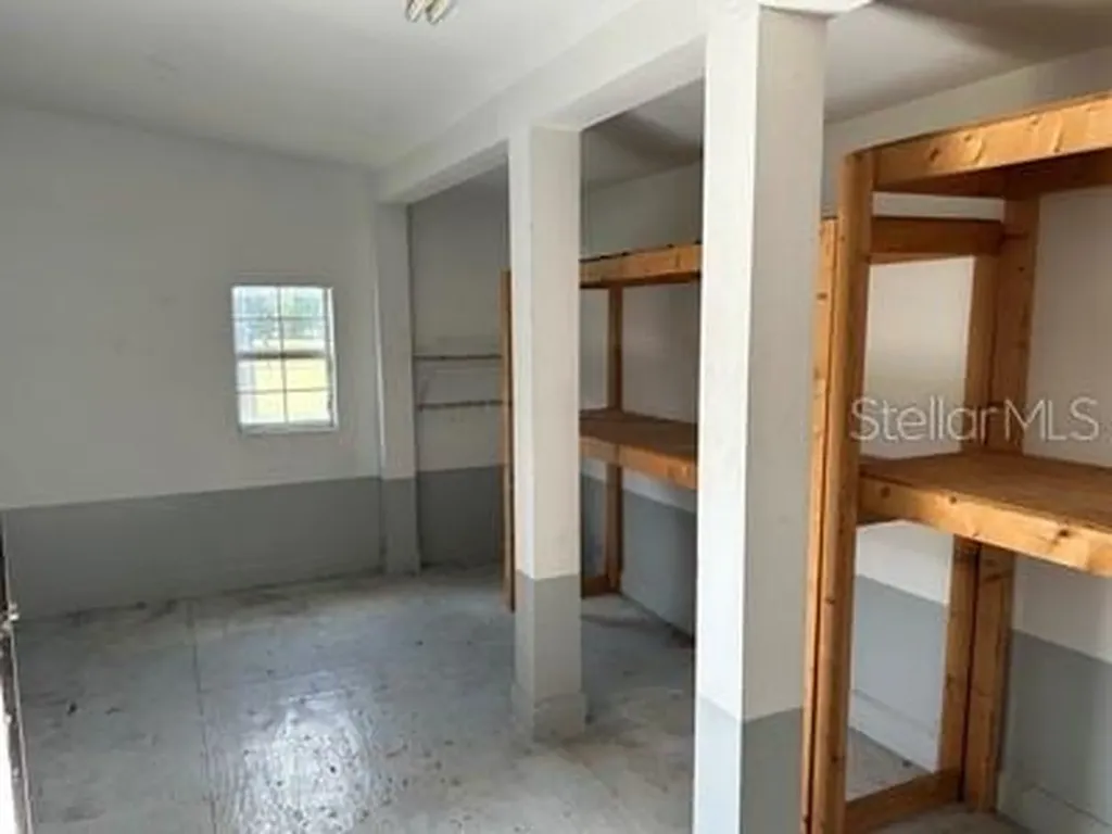 8422 NW 2nd Street Ocala FL 34482