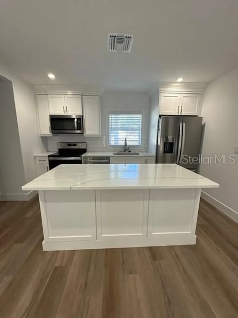 8422 NW 2nd Street Ocala FL 34482