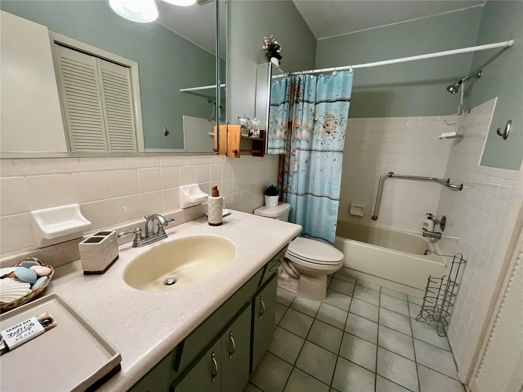2471 Sumatran Way Clearwater FL 33763
