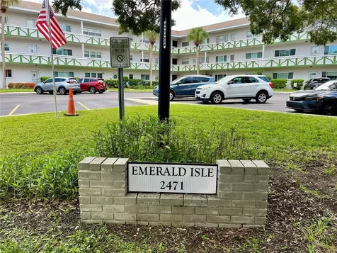 2471 Sumatran Way Clearwater FL 33763