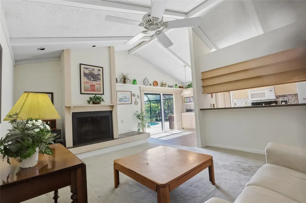 6811 Twelve Oaks Boulevard Tampa FL 33624