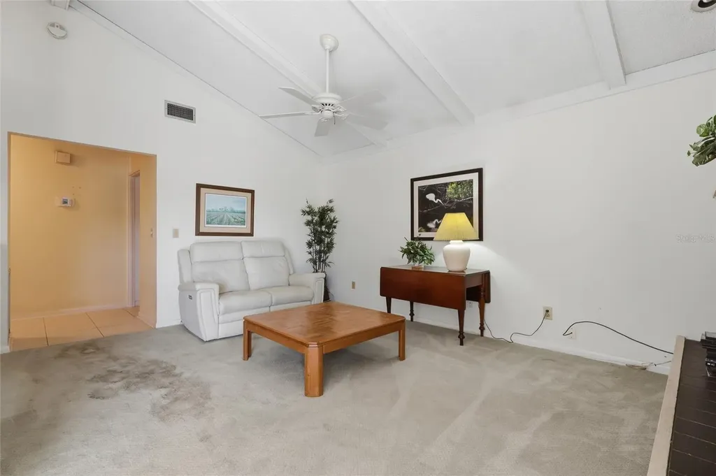 6811 Twelve Oaks Boulevard Tampa FL 33624