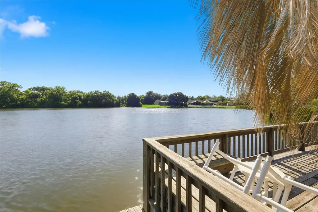 6811 Twelve Oaks Boulevard Tampa FL 33624