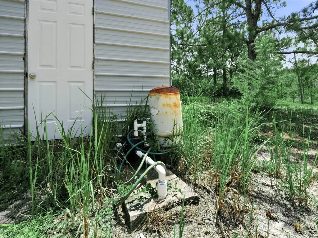 1202 R E Byrd Road Frostproof FL 33843