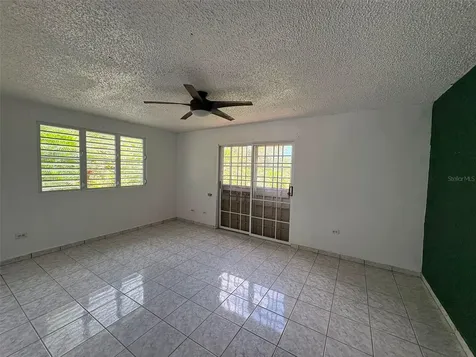 Bayamon PR 00956