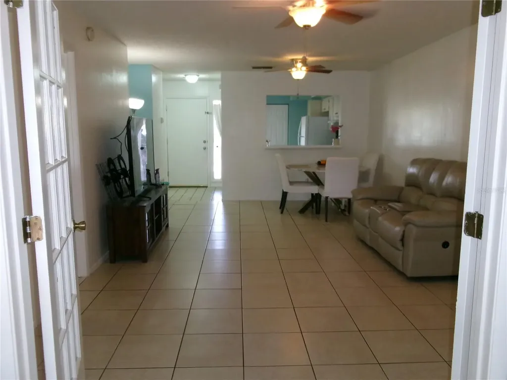 4324 Middlebrook Road Orlando FL 32811