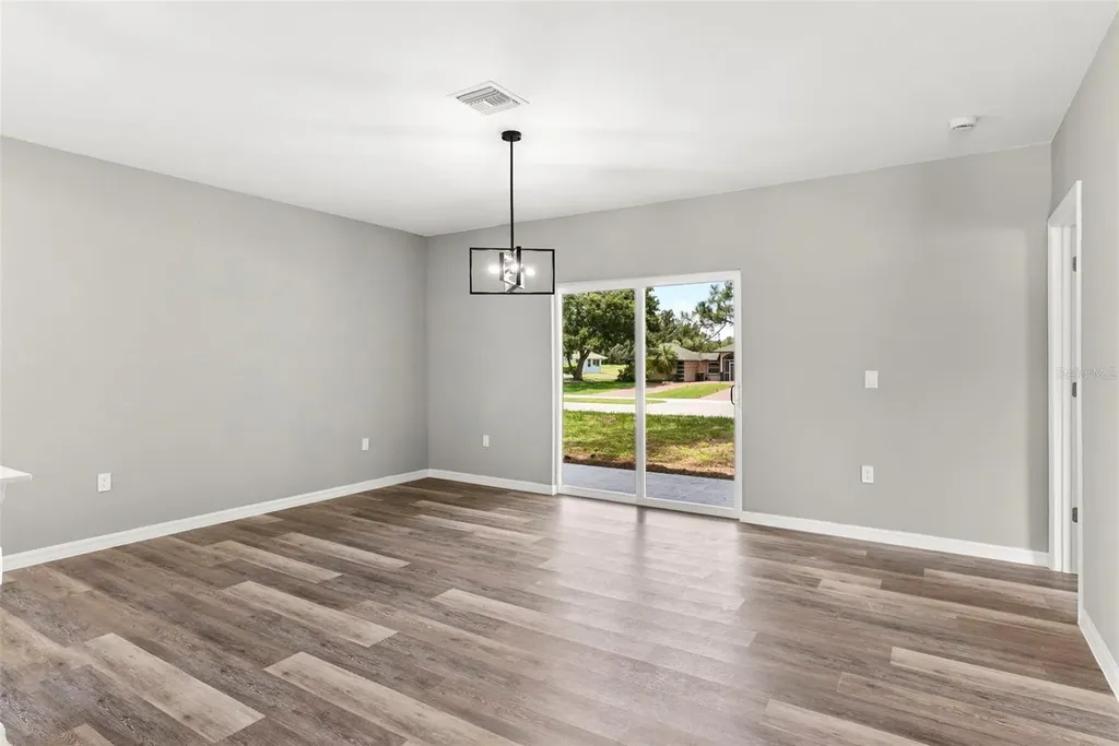 110 Friendly Circle Sebring FL 33876
