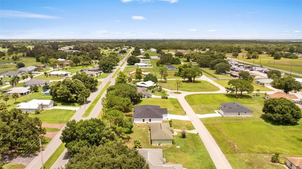 110 Friendly Circle Sebring FL 33876