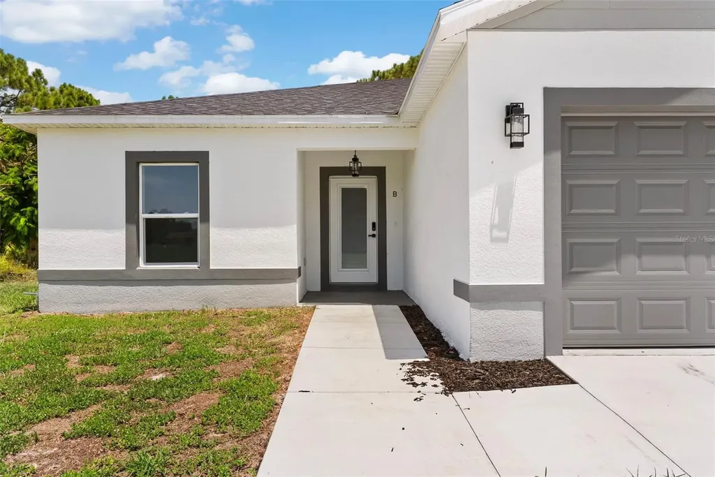 110 Friendly Circle Sebring FL 33876