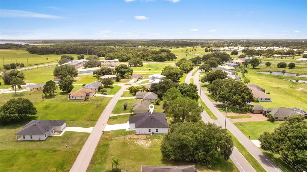 110 Friendly Circle Sebring FL 33876