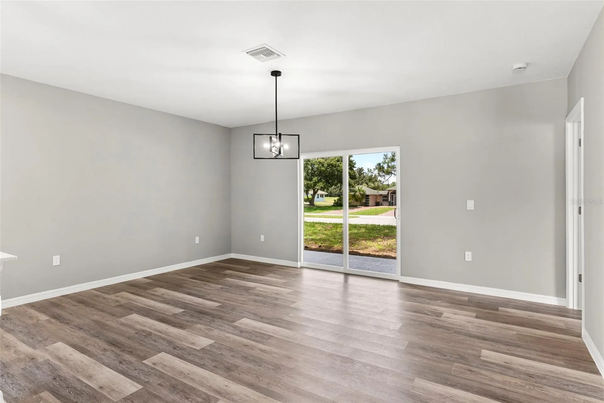 110 Friendly Circle Sebring FL 33876