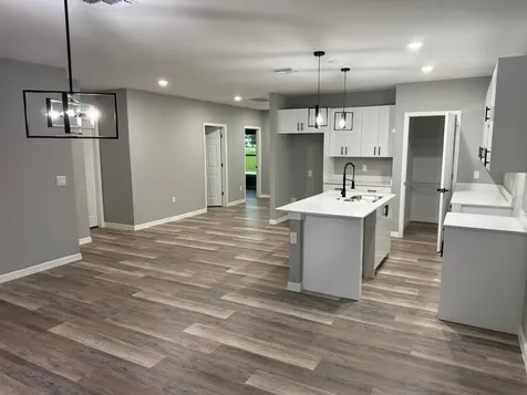 110 Friendly Circle Sebring FL 33876