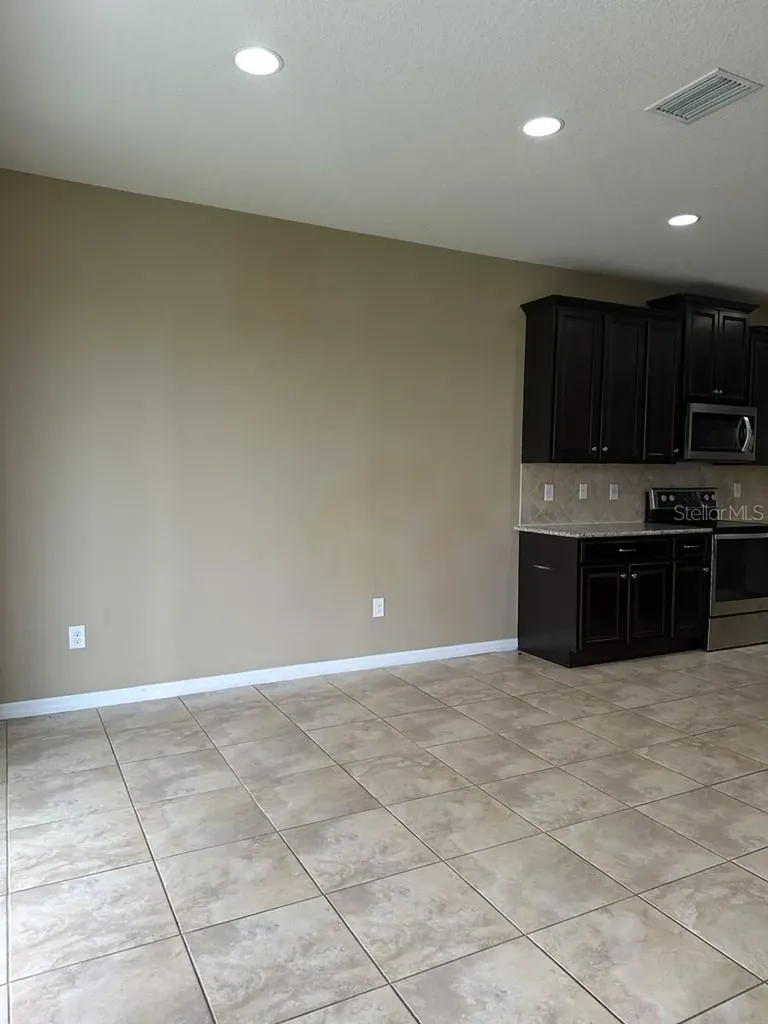 3034 Winglewood Circle Lutz FL 33558