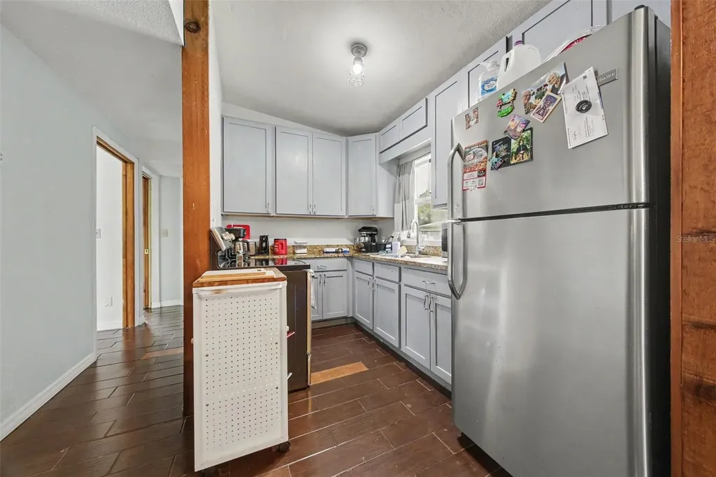 231 1st Street Chuluota FL 32766