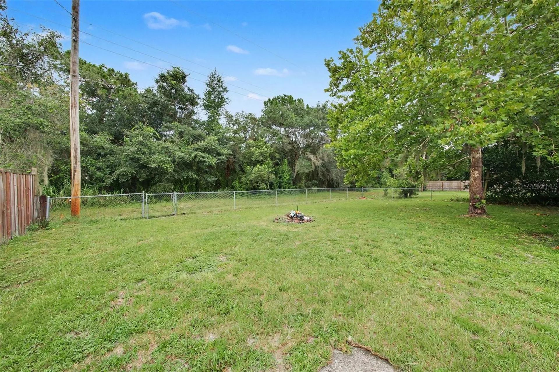 231 1st Street Chuluota FL 32766