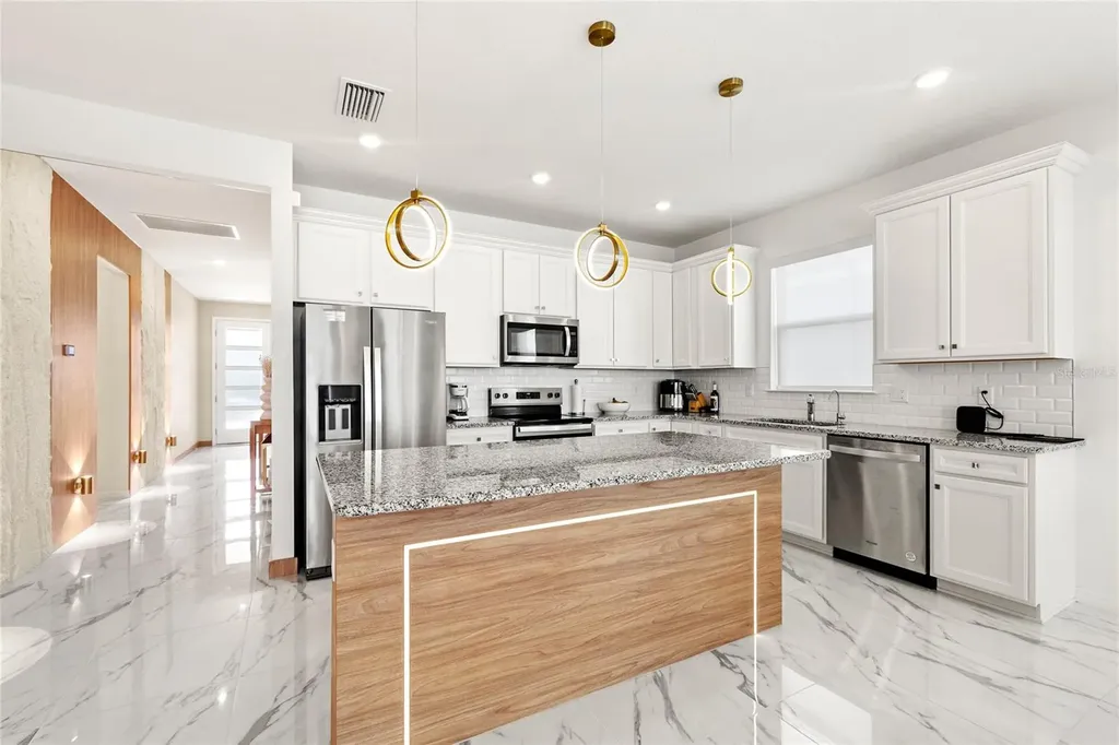 6976 Rosy Sky Avenue Orlando FL 32829