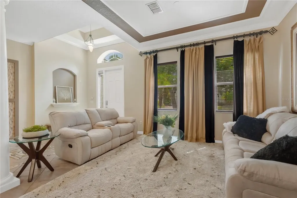 19908 Bluff Oak Boulevard Tampa FL 33647