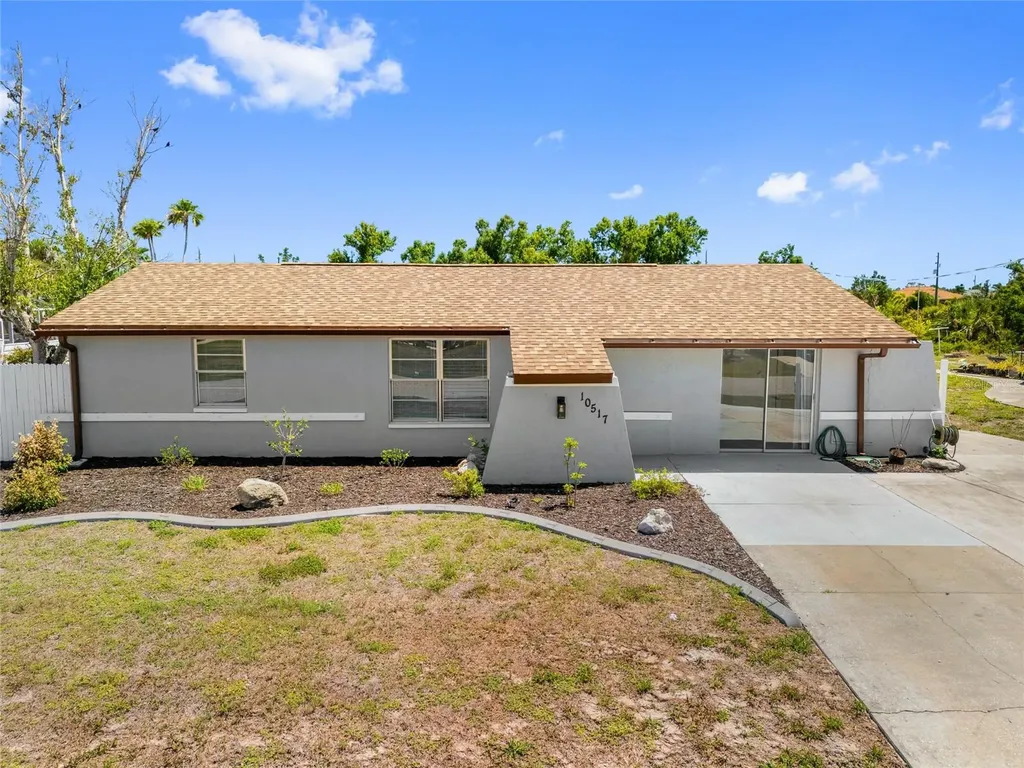 10517 Greenway Avenue Englewood FL 34224