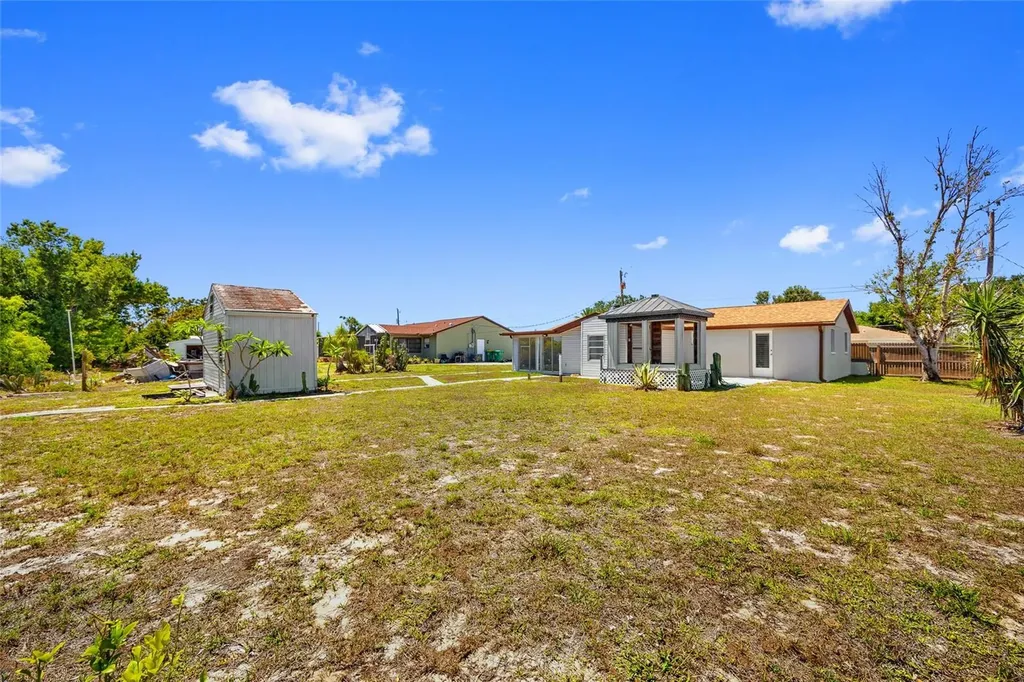 10517 Greenway Avenue Englewood FL 34224