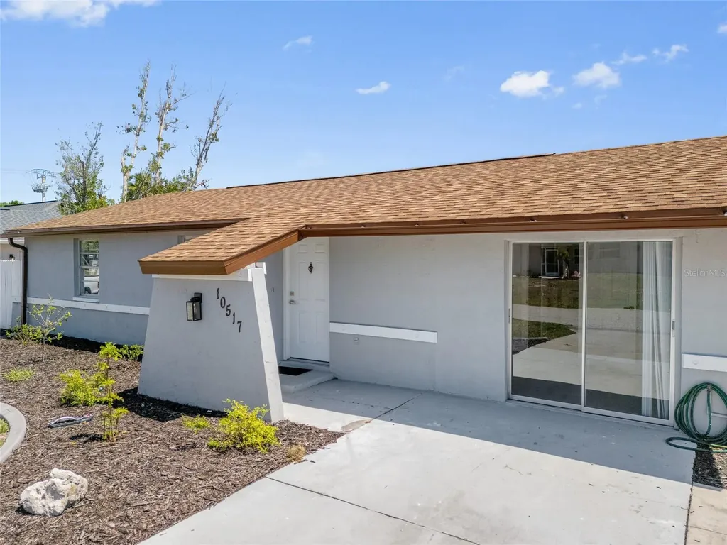 10517 Greenway Avenue Englewood FL 34224