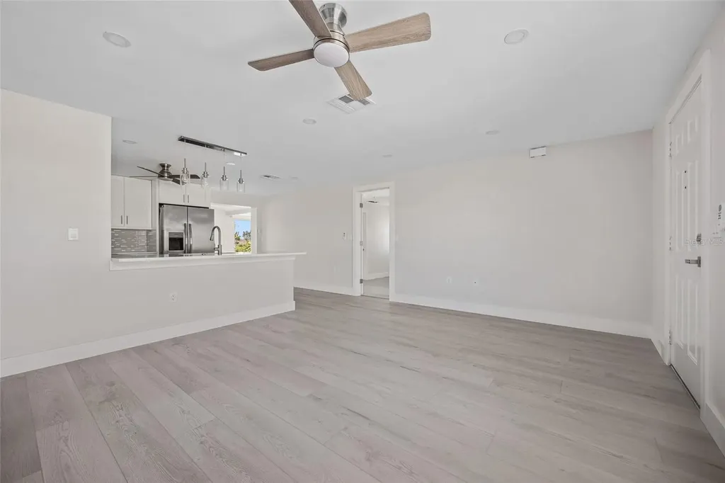 10517 Greenway Avenue Englewood FL 34224