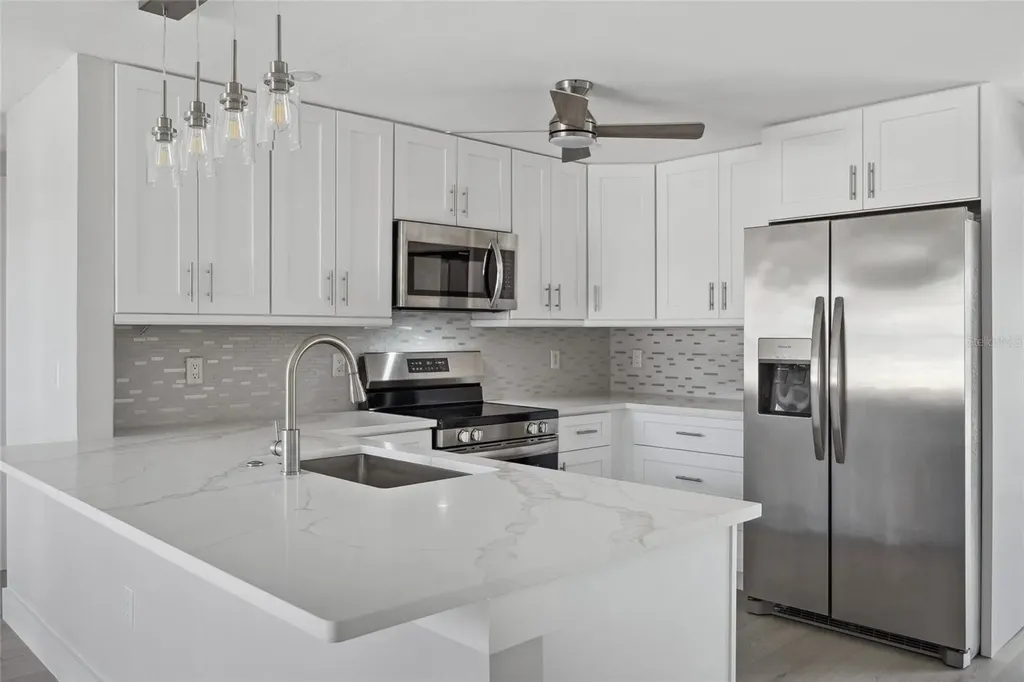 10517 Greenway Avenue Englewood FL 34224