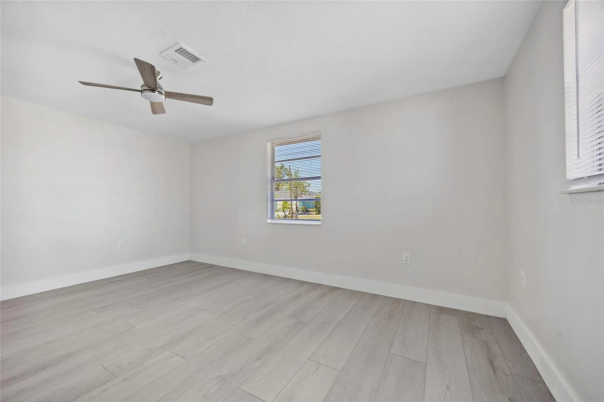 10517 Greenway Avenue Englewood FL 34224