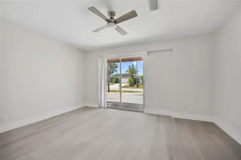 10517 Greenway Avenue Englewood FL 34224