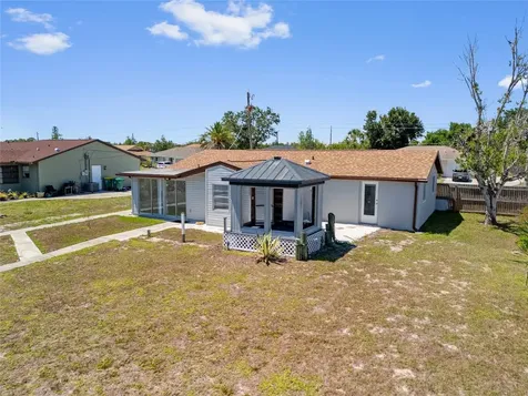 10517 Greenway Avenue Englewood FL 34224