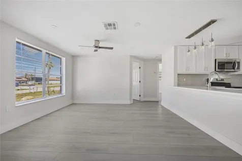 10517 Greenway Avenue Englewood FL 34224
