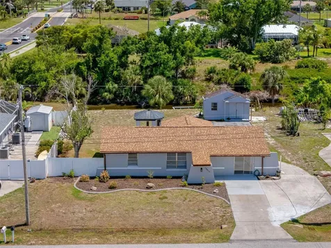 10517 Greenway Avenue Englewood FL 34224