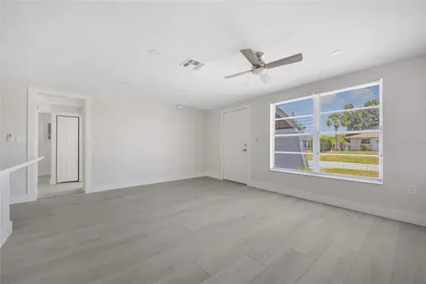 10517 Greenway Avenue Englewood FL 34224