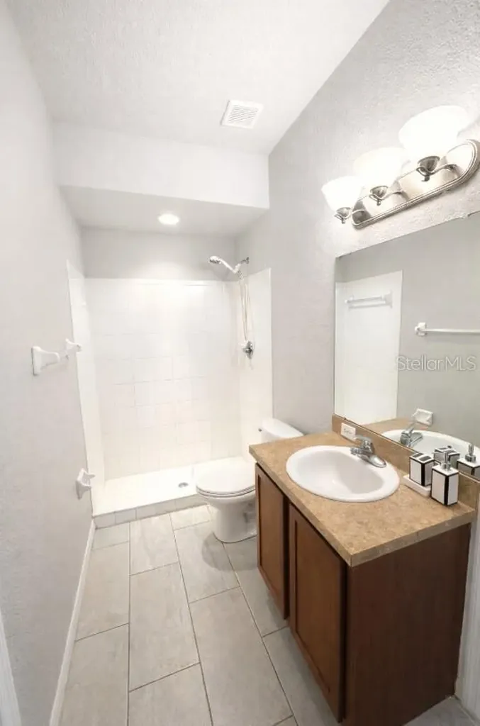 1192 Normandy Winter Haven FL 33880