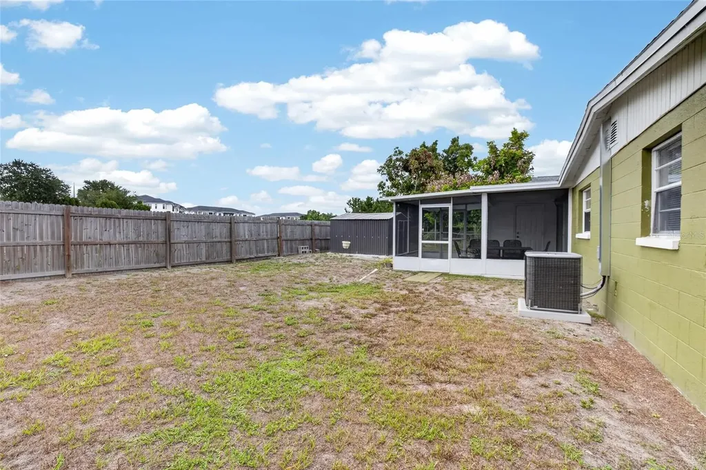 4706 S 87th Street Tampa FL 33619