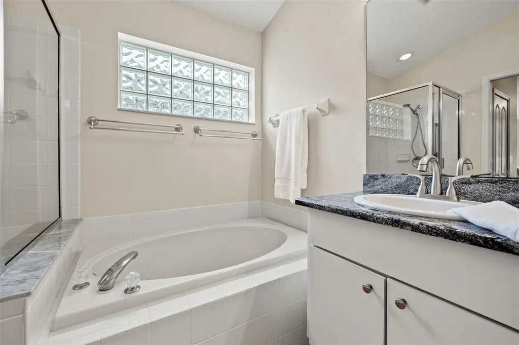 19425 Melody Fair Place Lutz FL 33558