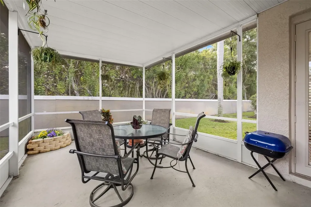 19425 Melody Fair Place Lutz FL 33558
