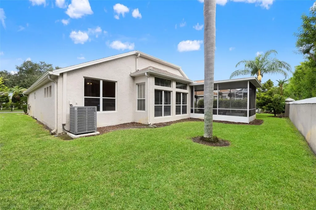 19425 Melody Fair Place Lutz FL 33558