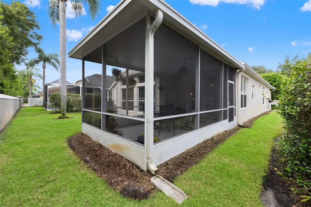 19425 Melody Fair Place Lutz FL 33558