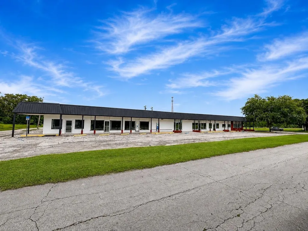 6500 Miami Drive Indian Lake Estates FL 33855