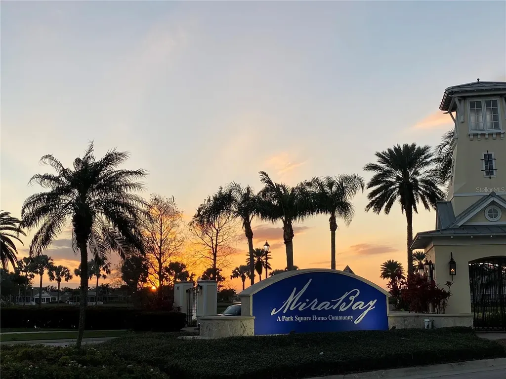 210 Latitude Place Apollo Beach FL 33572