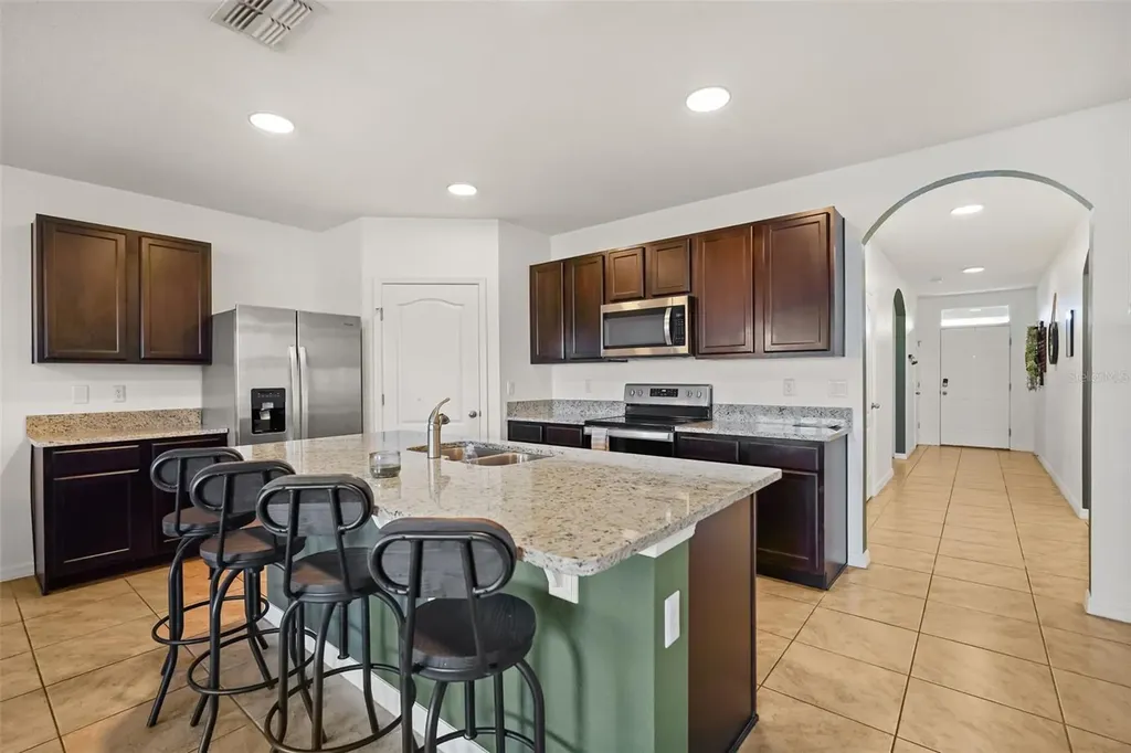 860 Brooklet Drive Davenport FL 33837